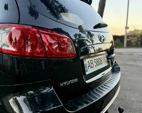 Черный Хендай Санта Фе, объемом двигателя 2.19 л и пробегом 235 тыс. км за 9999 $, фото 16 на Automoto.ua