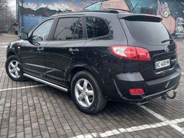 Чорний Хендай Санта Фе, об'ємом двигуна 2.2 л та пробігом 300 тис. км за 8800 $, фото 2 на Automoto.ua