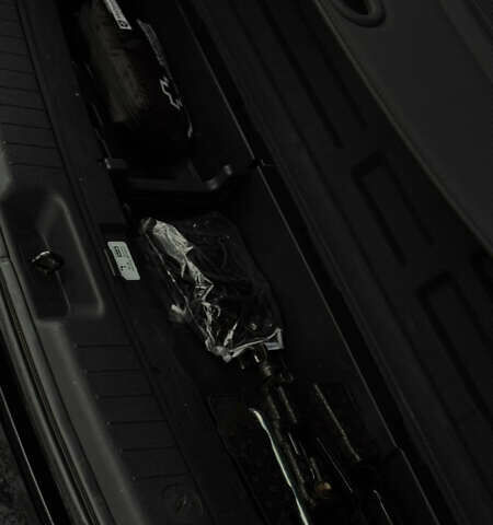 Черный Хендай Санта Фе, объемом двигателя 2.2 л и пробегом 218 тыс. км за 10350 $, фото 14 на Automoto.ua