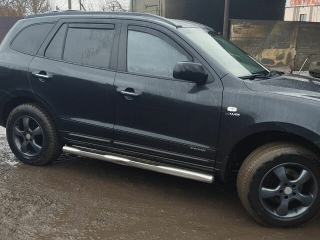 Черный Хендай Санта Фе, объемом двигателя 2.2 л и пробегом 244 тыс. км за 10500 $, фото 2 на Automoto.ua