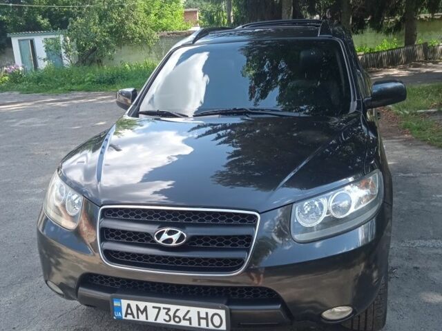 Черный Хендай Санта Фе, объемом двигателя 2.2 л и пробегом 273 тыс. км за 8999 $, фото 1 на Automoto.ua