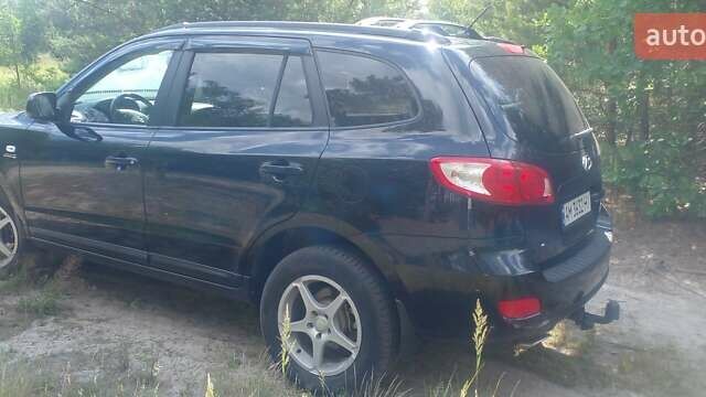 Черный Хендай Санта Фе, объемом двигателя 2.66 л и пробегом 245 тыс. км за 9000 $, фото 10 на Automoto.ua