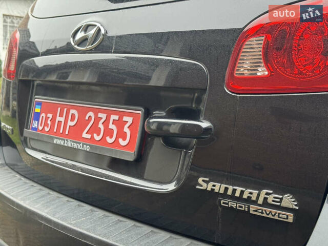 Черный Хендай Санта Фе, объемом двигателя 2.2 л и пробегом 243 тыс. км за 8999 $, фото 44 на Automoto.ua
