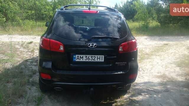 Черный Хендай Санта Фе, объемом двигателя 2.66 л и пробегом 245 тыс. км за 9000 $, фото 9 на Automoto.ua