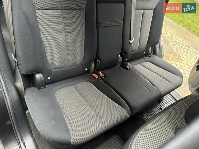 Черный Хендай Санта Фе, объемом двигателя 2.2 л и пробегом 243 тыс. км за 8999 $, фото 31 на Automoto.ua