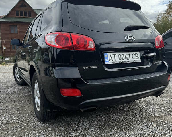 Черный Хендай Санта Фе, объемом двигателя 2.19 л и пробегом 174 тыс. км за 9500 $, фото 11 на Automoto.ua