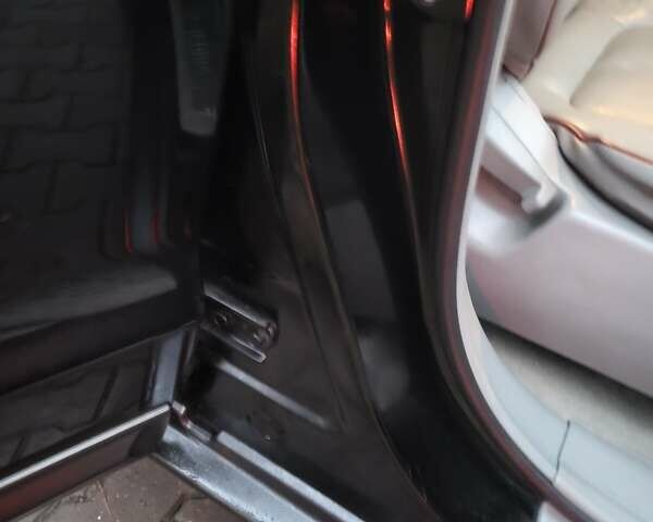 Черный Хендай Санта Фе, объемом двигателя 2.2 л и пробегом 174 тыс. км за 9850 $, фото 68 на Automoto.ua