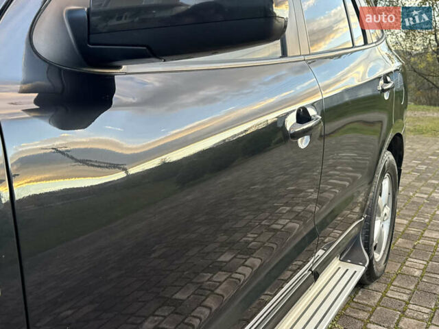 Чорний Хендай Санта Фе, об'ємом двигуна 2.2 л та пробігом 243 тис. км за 9450 $, фото 64 на Automoto.ua