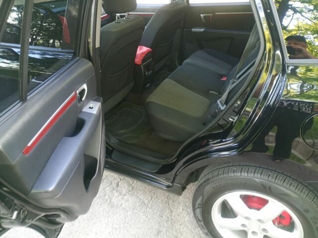 Черный Хендай Санта Фе, объемом двигателя 2.7 л и пробегом 250 тыс. км за 8500 $, фото 7 на Automoto.ua