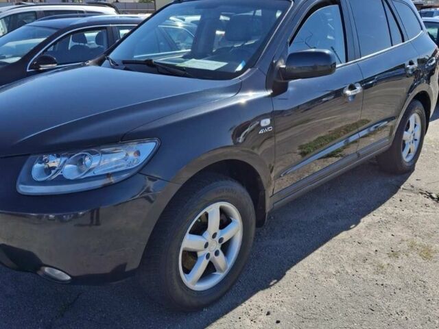 Черный Хендай Санта Фе, объемом двигателя 2.2 л и пробегом 23 тыс. км за 10500 $, фото 5 на Automoto.ua