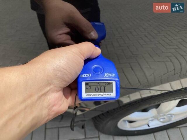 Черный Хендай Санта Фе, объемом двигателя 2.19 л и пробегом 230 тыс. км за 9000 $, фото 151 на Automoto.ua