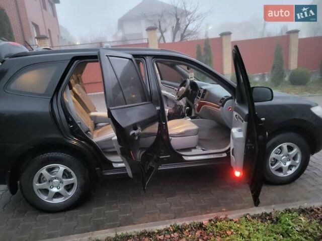 Черный Хендай Санта Фе, объемом двигателя 2.2 л и пробегом 174 тыс. км за 9850 $, фото 42 на Automoto.ua