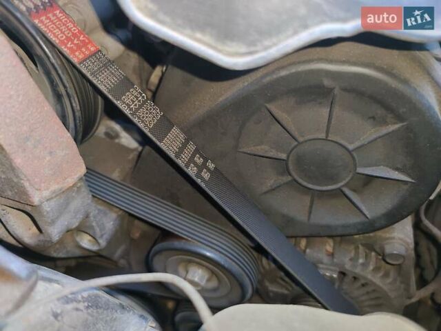 Черный Хендай Санта Фе, объемом двигателя 2.7 л и пробегом 115 тыс. км за 9400 $, фото 4 на Automoto.ua