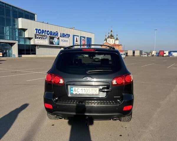 Черный Хендай Санта Фе, объемом двигателя 2.19 л и пробегом 240 тыс. км за 10500 $, фото 3 на Automoto.ua