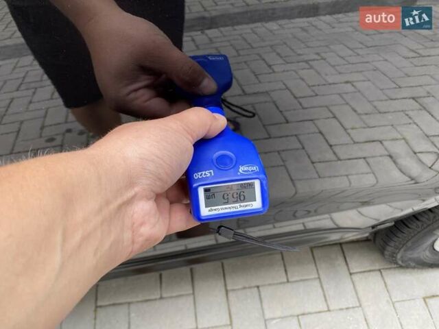 Черный Хендай Санта Фе, объемом двигателя 2.19 л и пробегом 230 тыс. км за 9000 $, фото 140 на Automoto.ua