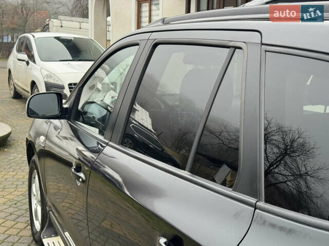 Черный Хендай Санта Фе, объемом двигателя 2.2 л и пробегом 243 тыс. км за 8999 $, фото 51 на Automoto.ua