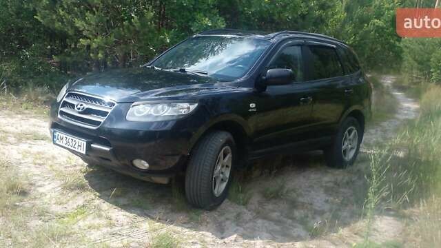 Черный Хендай Санта Фе, объемом двигателя 2.66 л и пробегом 245 тыс. км за 9000 $, фото 17 на Automoto.ua
