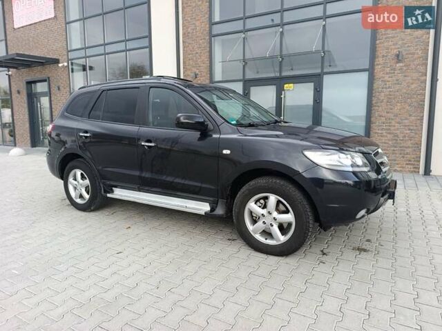 Черный Хендай Санта Фе, объемом двигателя 2.19 л и пробегом 254 тыс. км за 8000 $, фото 3 на Automoto.ua