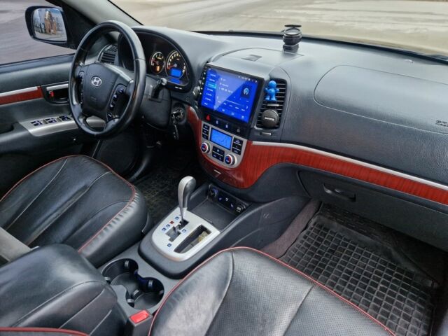 Чорний Хендай Санта Фе, об'ємом двигуна 2.2 л та пробігом 217 тис. км за 9300 $, фото 22 на Automoto.ua