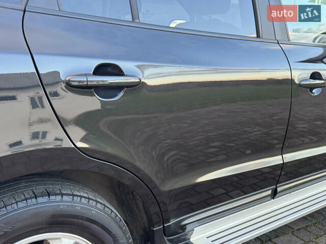 Чорний Хендай Санта Фе, об'ємом двигуна 2.2 л та пробігом 243 тис. км за 9450 $, фото 52 на Automoto.ua