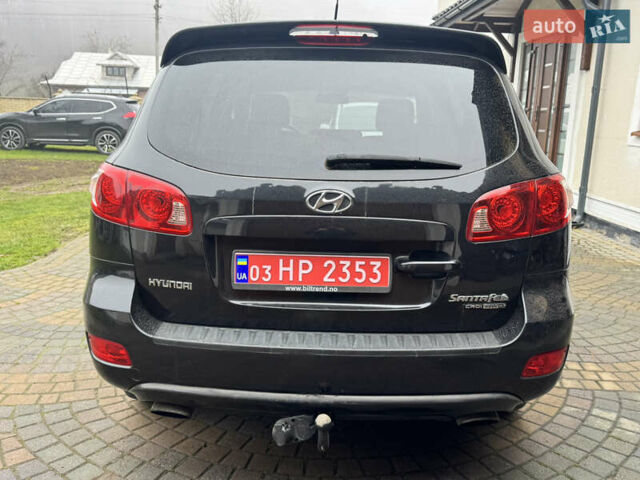 Черный Хендай Санта Фе, объемом двигателя 2.2 л и пробегом 243 тыс. км за 8999 $, фото 10 на Automoto.ua