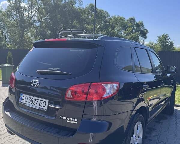 Черный Хендай Санта Фе, объемом двигателя 2.19 л и пробегом 190 тыс. км за 10200 $, фото 2 на Automoto.ua