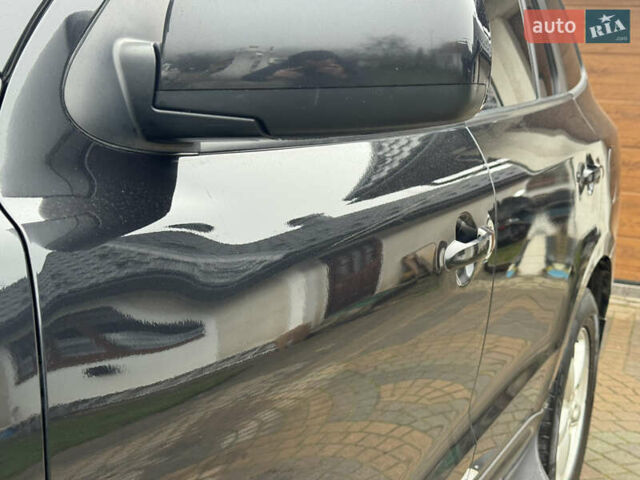 Черный Хендай Санта Фе, объемом двигателя 2.2 л и пробегом 243 тыс. км за 8999 $, фото 48 на Automoto.ua