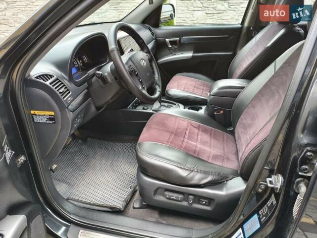 Черный Хендай Санта Фе, объемом двигателя 2.2 л и пробегом 296 тыс. км за 9799 $, фото 26 на Automoto.ua