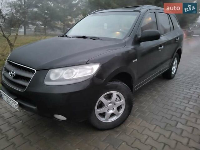 Черный Хендай Санта Фе, объемом двигателя 2.2 л и пробегом 174 тыс. км за 9850 $, фото 3 на Automoto.ua