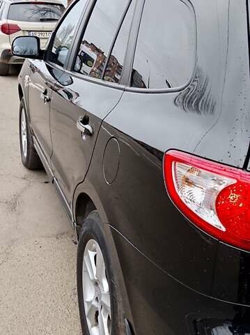 Черный Хендай Санта Фе, объемом двигателя 2.19 л и пробегом 210 тыс. км за 9900 $, фото 2 на Automoto.ua