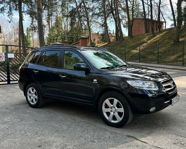 Черный Хендай Санта Фе, объемом двигателя 2.2 л и пробегом 223 тыс. км за 9650 $, фото 2 на Automoto.ua
