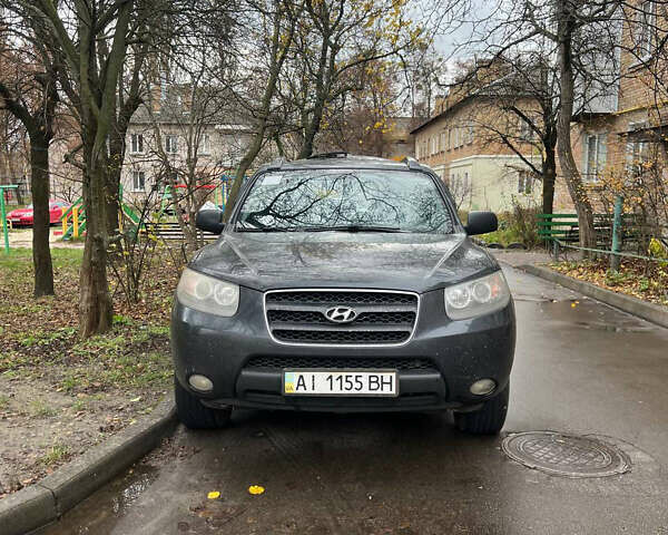 Черный Хендай Санта Фе, объемом двигателя 2.2 л и пробегом 347 тыс. км за 6500 $, фото 1 на Automoto.ua