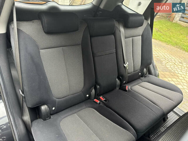 Черный Хендай Санта Фе, объемом двигателя 2.2 л и пробегом 243 тыс. км за 8999 $, фото 30 на Automoto.ua