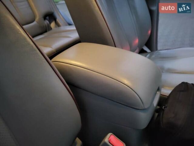 Черный Хендай Санта Фе, объемом двигателя 2.2 л и пробегом 174 тыс. км за 9850 $, фото 58 на Automoto.ua