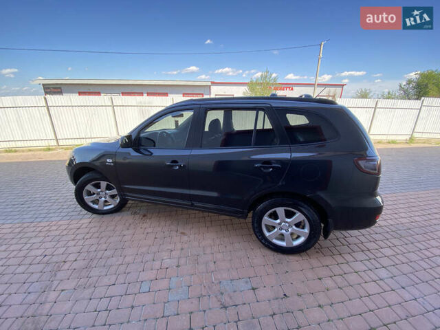 Черный Хендай Санта Фе, объемом двигателя 2.19 л и пробегом 224 тыс. км за 9900 $, фото 4 на Automoto.ua