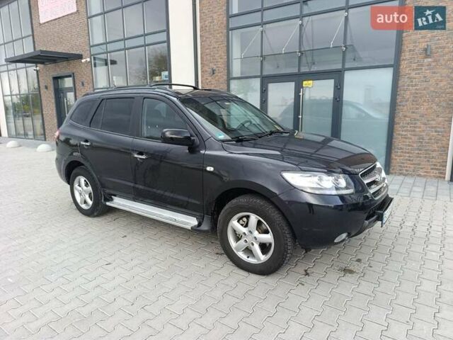 Черный Хендай Санта Фе, объемом двигателя 2.19 л и пробегом 254 тыс. км за 8000 $, фото 1 на Automoto.ua