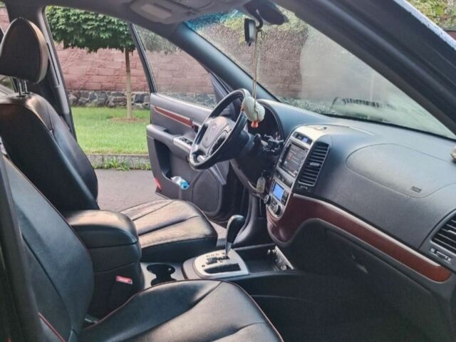 Чорний Хендай Санта Фе, об'ємом двигуна 2.2 л та пробігом 237 тис. км за 6700 $, фото 4 на Automoto.ua