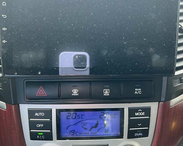 Черный Хендай Санта Фе, объемом двигателя 2.2 л и пробегом 265 тыс. км за 9000 $, фото 3 на Automoto.ua