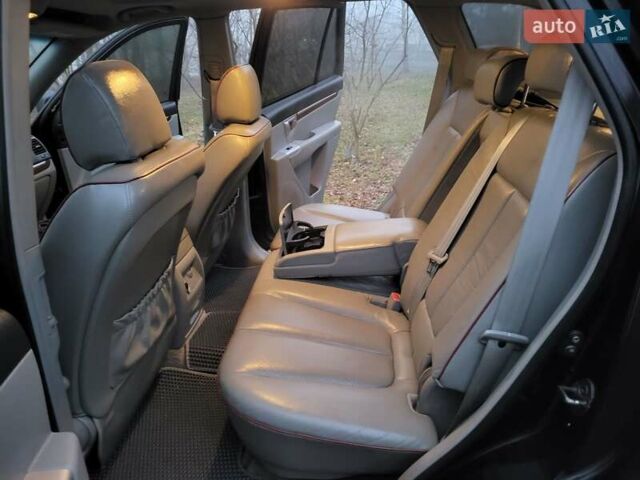 Черный Хендай Санта Фе, объемом двигателя 2.2 л и пробегом 174 тыс. км за 9850 $, фото 92 на Automoto.ua