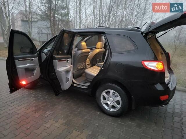 Черный Хендай Санта Фе, объемом двигателя 2.2 л и пробегом 174 тыс. км за 9850 $, фото 49 на Automoto.ua