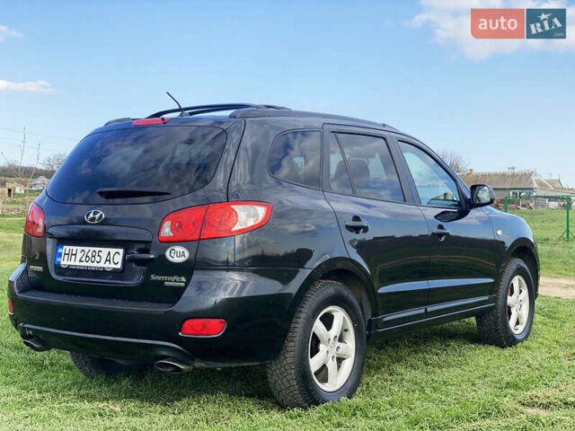 Черный Хендай Санта Фе, объемом двигателя 2.2 л и пробегом 282 тыс. км за 9500 $, фото 7 на Automoto.ua