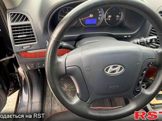 Чорний Хендай Санта Фе, об'ємом двигуна 2.2 л та пробігом 316 тис. км за 8799 $, фото 5 на Automoto.ua