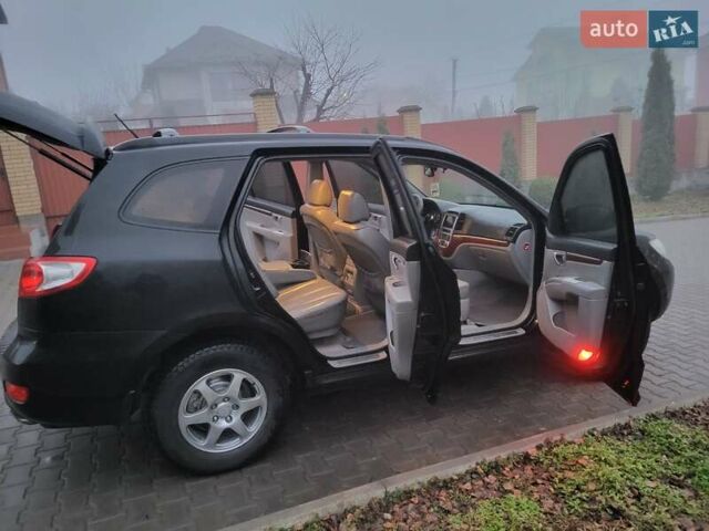 Черный Хендай Санта Фе, объемом двигателя 2.2 л и пробегом 174 тыс. км за 9850 $, фото 43 на Automoto.ua