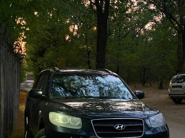 Чорний Хендай Санта Фе, об'ємом двигуна 2.2 л та пробігом 135 тис. км за 9900 $, фото 1 на Automoto.ua