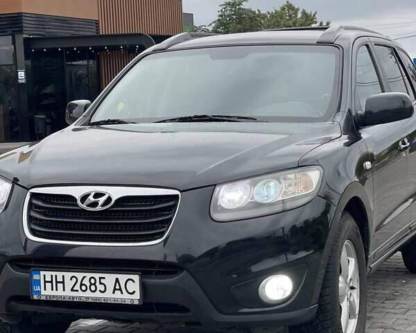 Чорний Хендай Санта Фе, об'ємом двигуна 2.19 л та пробігом 290 тис. км за 9300 $, фото 1 на Automoto.ua