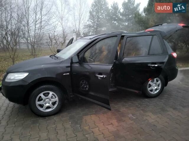 Черный Хендай Санта Фе, объемом двигателя 2.2 л и пробегом 174 тыс. км за 9850 $, фото 52 на Automoto.ua