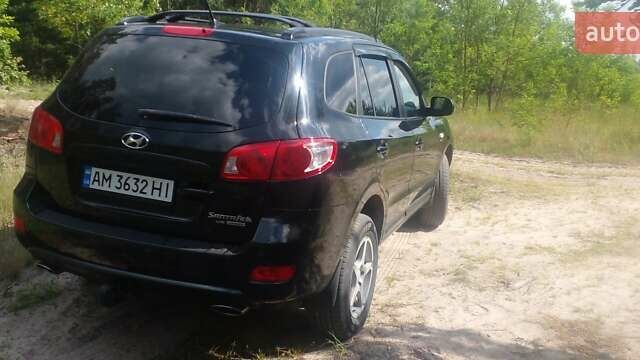 Черный Хендай Санта Фе, объемом двигателя 2.66 л и пробегом 245 тыс. км за 9000 $, фото 6 на Automoto.ua