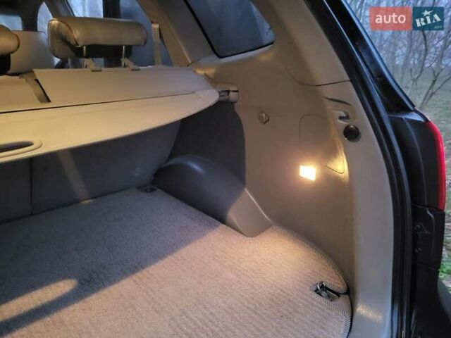 Черный Хендай Санта Фе, объемом двигателя 2.2 л и пробегом 174 тыс. км за 9850 $, фото 81 на Automoto.ua