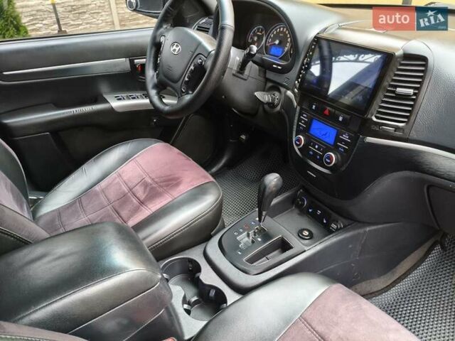 Черный Хендай Санта Фе, объемом двигателя 2.2 л и пробегом 296 тыс. км за 9799 $, фото 38 на Automoto.ua