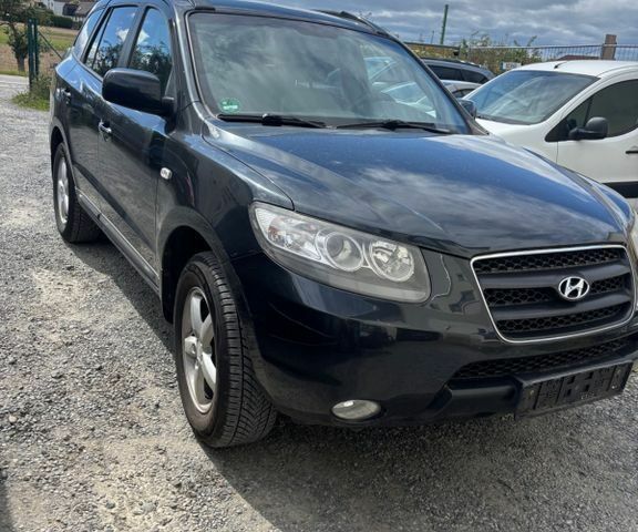 Черный Хендай Санта Фе, объемом двигателя 0 л и пробегом 276 тыс. км за 2797 $, фото 2 на Automoto.ua